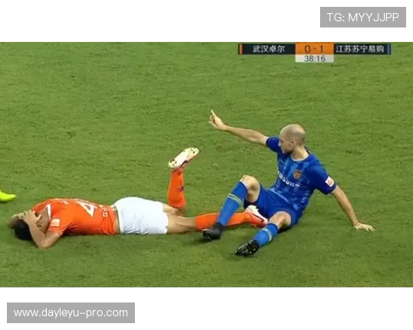 严重犯规判罚标准如何界定？对比轻微犯规区别曝光