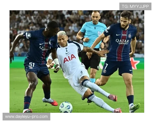 巴黎圣日耳曼越年轻越不稳：表面活力已难以掩盖其失控问题及对赛季稳定性的挑战