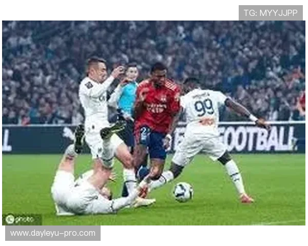 沃特金斯战术适配性解析：是否更契合中游球队的战术需求？