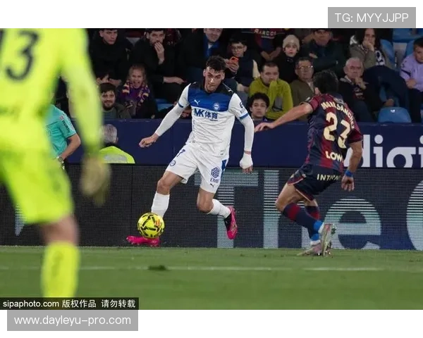 瓦伦西亚重返欧战面临形势变化，竞争格局调整考验赛季稳定性